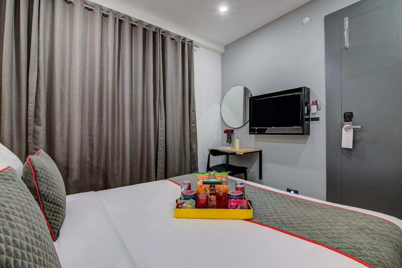 Super Townhouse Global Village Tech Park Near Kengeri Bus Terminal Metro Station Бангалор Екстериор снимка